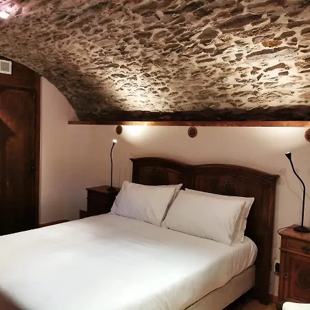 Hostdomus - La Petite Garnotte - Cave Suites *