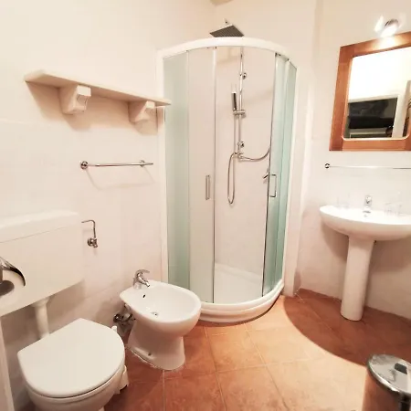 Apartment Hostdomus - La Petite Garnotte - Cave Suites