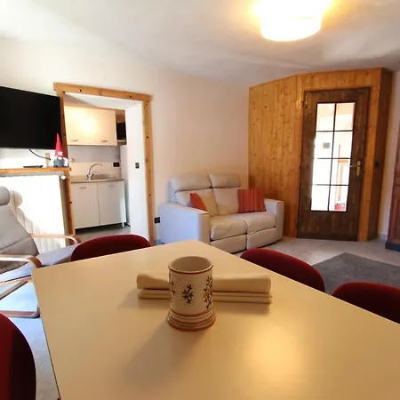 Apartment Hostdomus - La Petite Garnotte - Cave Suites