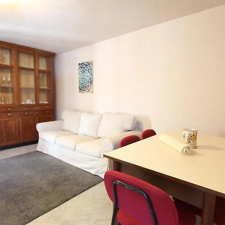 Apartment Hostdomus - La Petite Garnotte - Cave Suites *